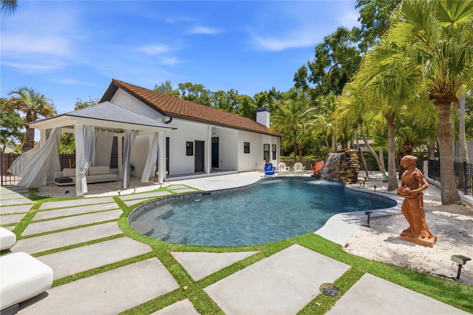 RESERVE THE - Residential