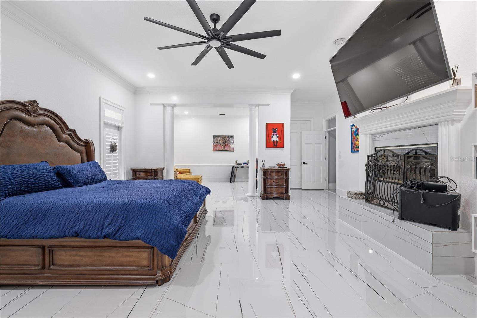 RESERVE THE - Residential