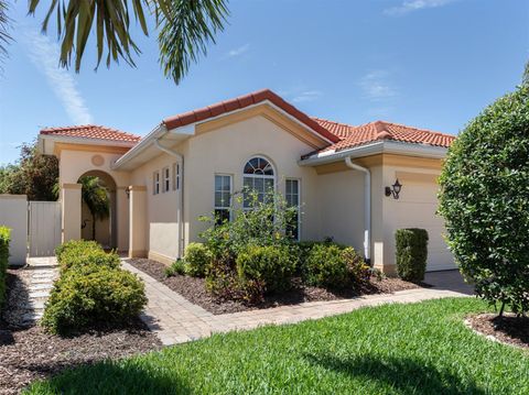 A home in NORTH VENICE