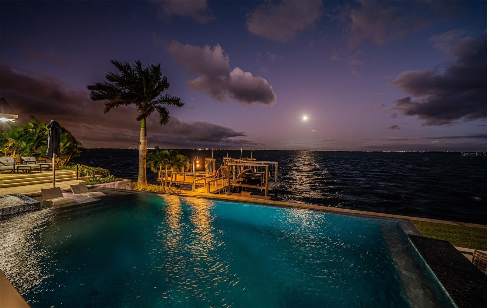 TIERRA VERDE UNIT 1 1ST REP - Residential