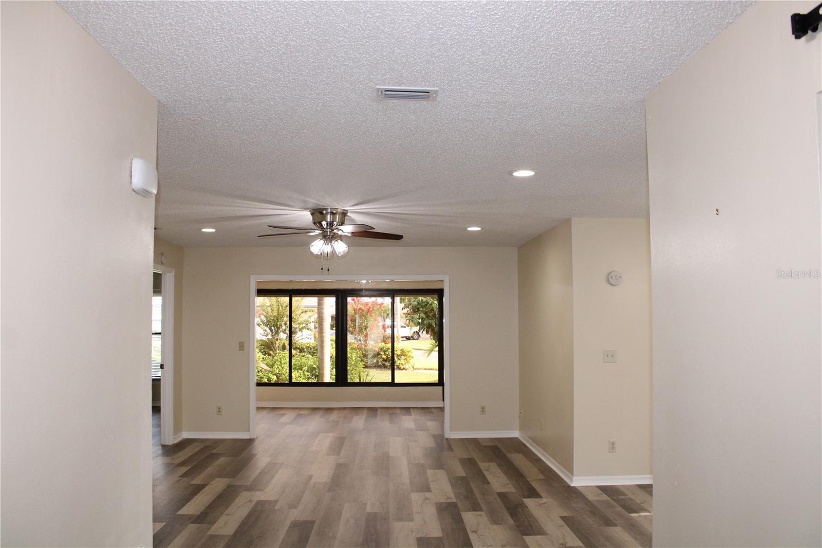 2501 LONIGAN PLACE
