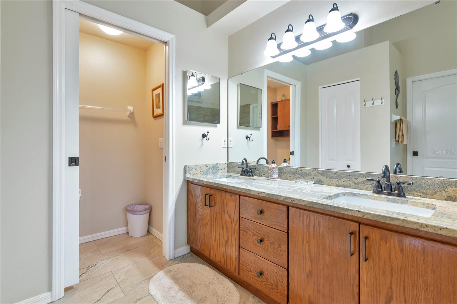 VERANDA 2 AT HERITAGE OAKS - Residential