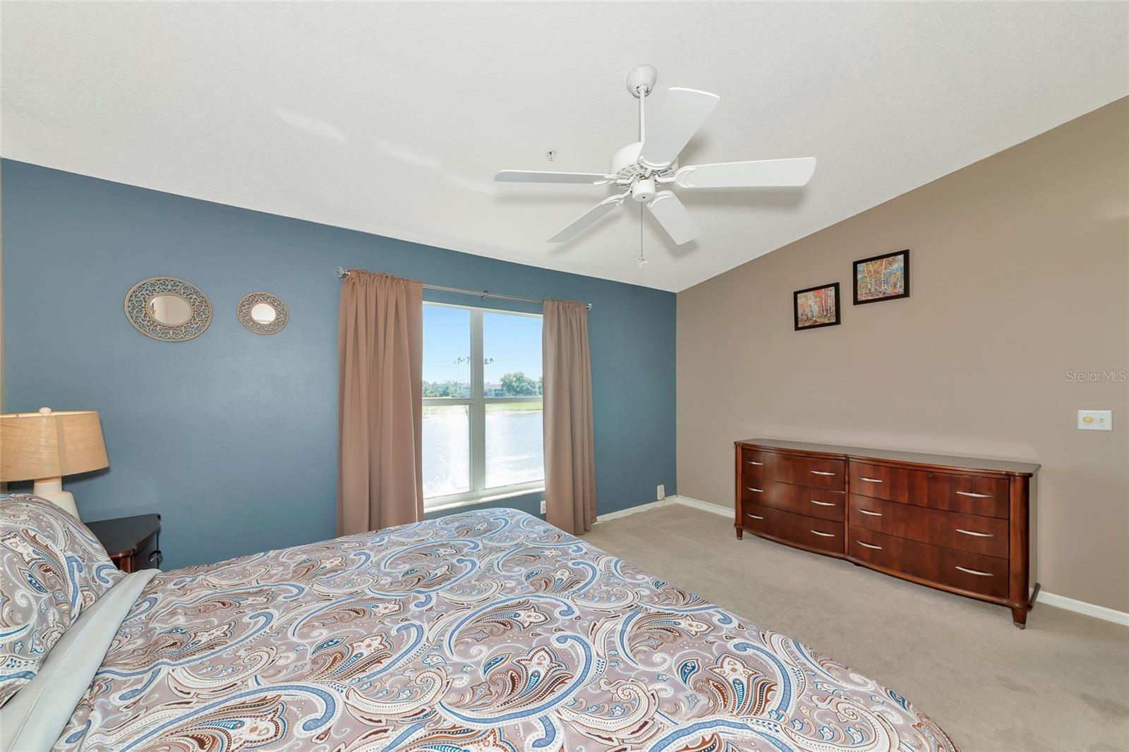 VERANDA 2 AT HERITAGE OAKS - Residential