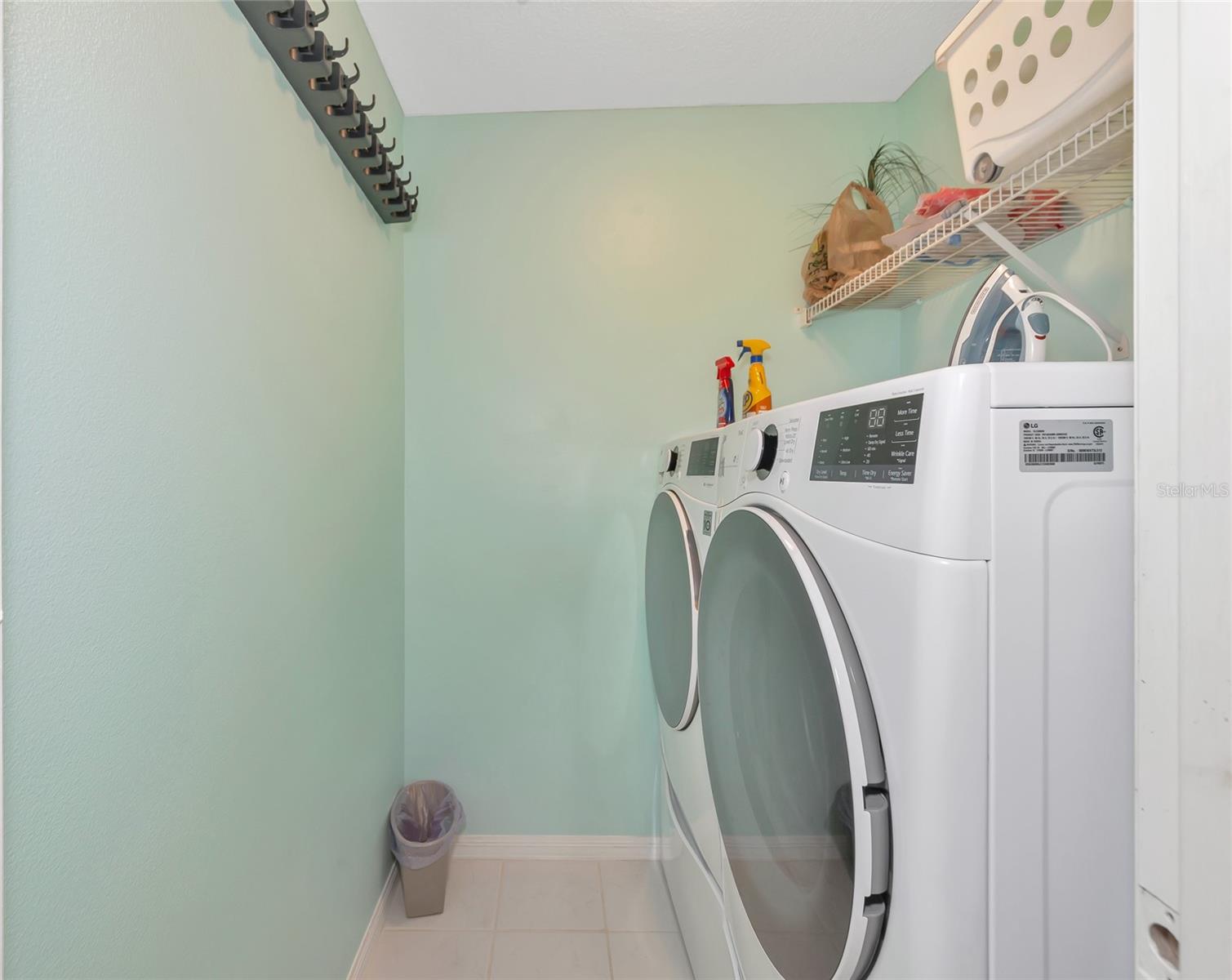 VERANDA 2 AT HERITAGE OAKS - Residential