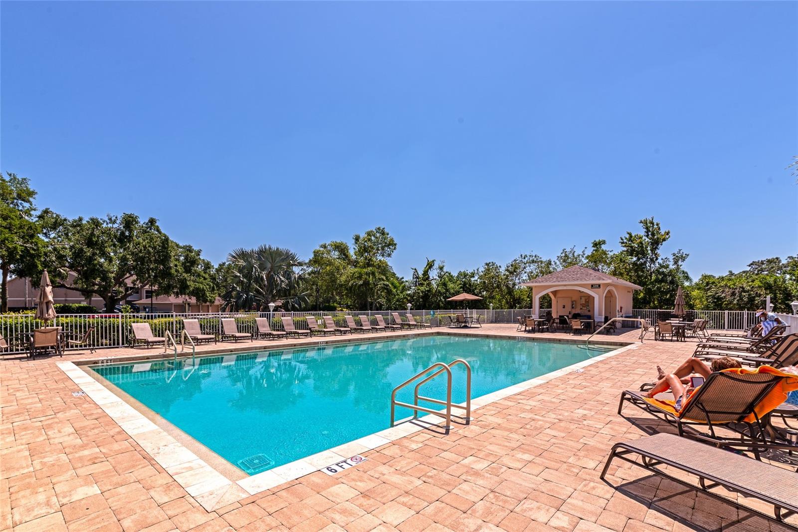 VERANDA 2 AT HERITAGE OAKS - Residential