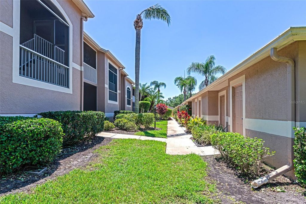 Photo of 5251 Mahogany Run Avenue #521, Sarasota, FL 34241 (MLS # A4648591)