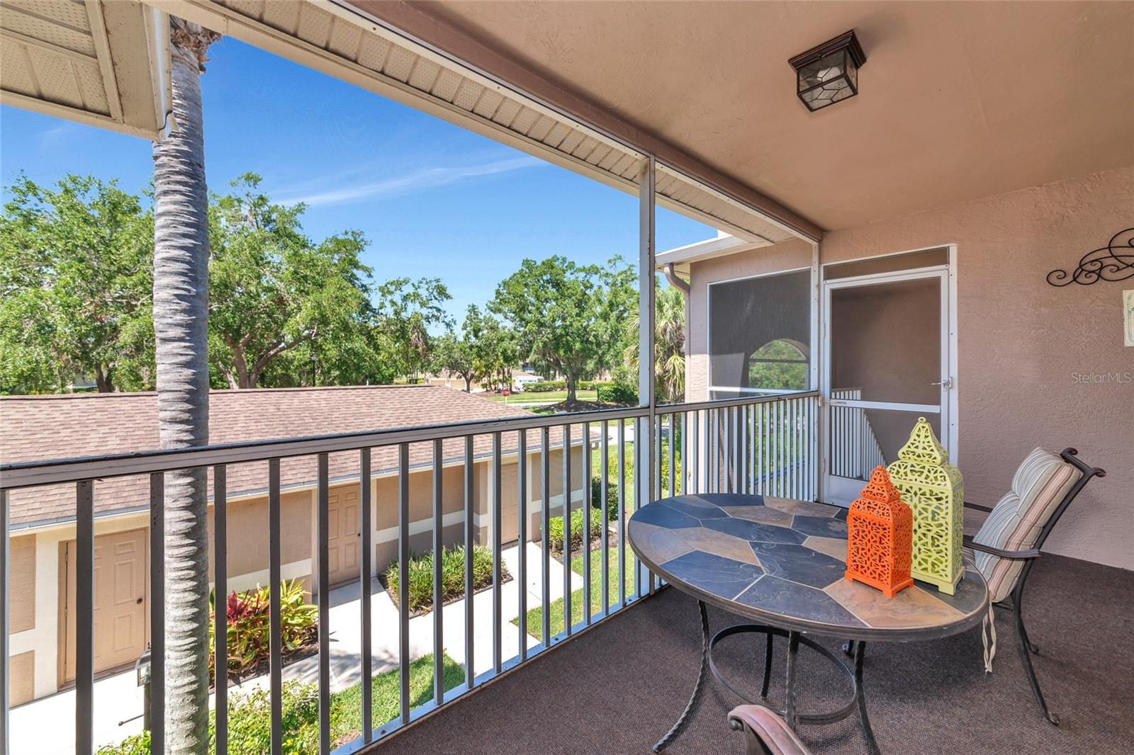 VERANDA 2 AT HERITAGE OAKS - Residential