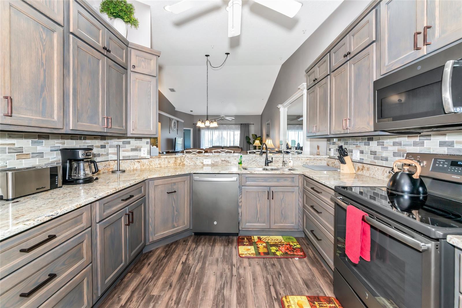 VERANDA 2 AT HERITAGE OAKS - Residential