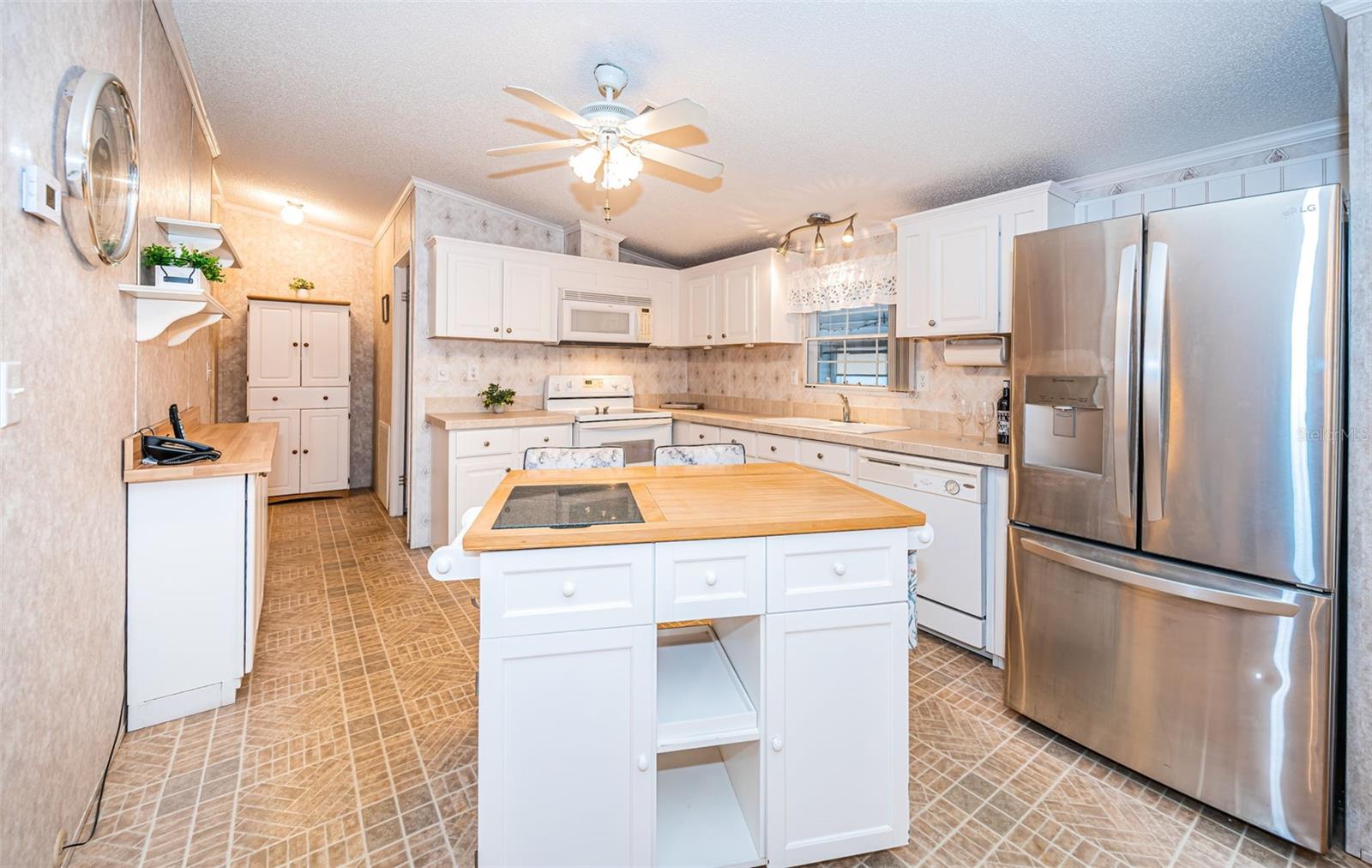 TIKI VILLAGE MHP CONDO - Residential