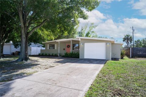 Photo of 474 Dawson Avenue NE, St Petersburg, FL 33703 (MLS # TB8456244)