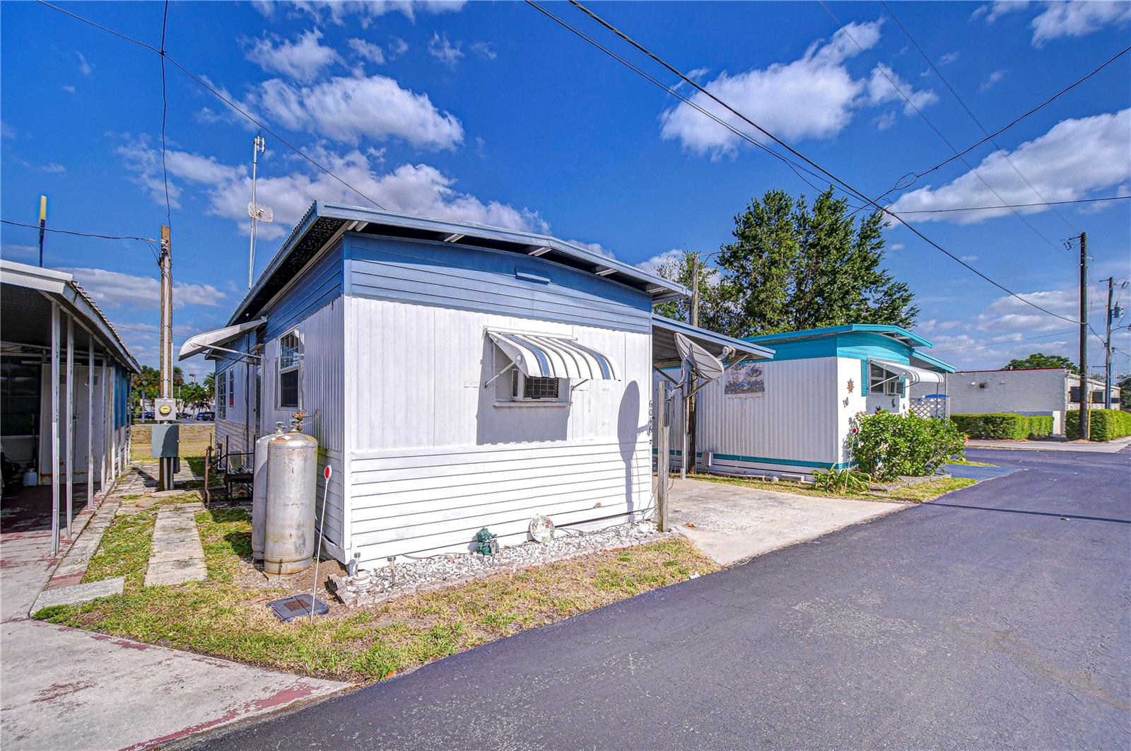 PINECREST MOBILE HOME PARK - Residential