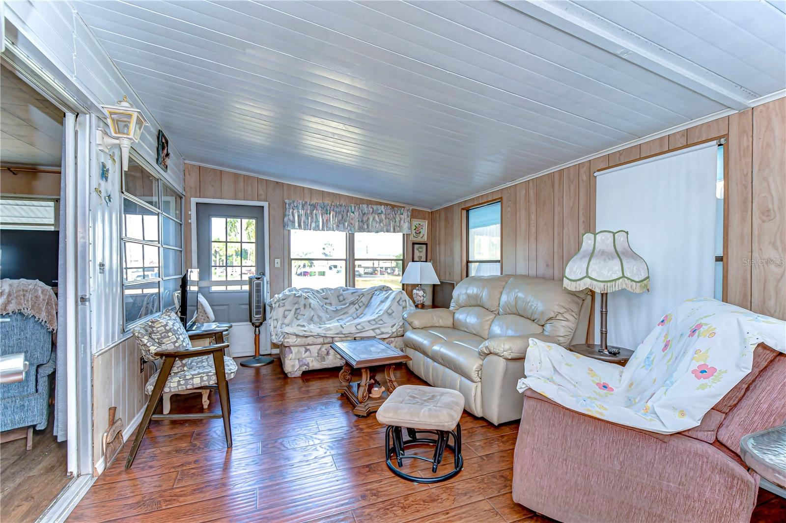 PINECREST MOBILE HOME PARK - Residential