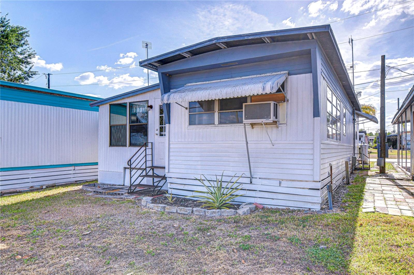 PINECREST MOBILE HOME PARK - Residential