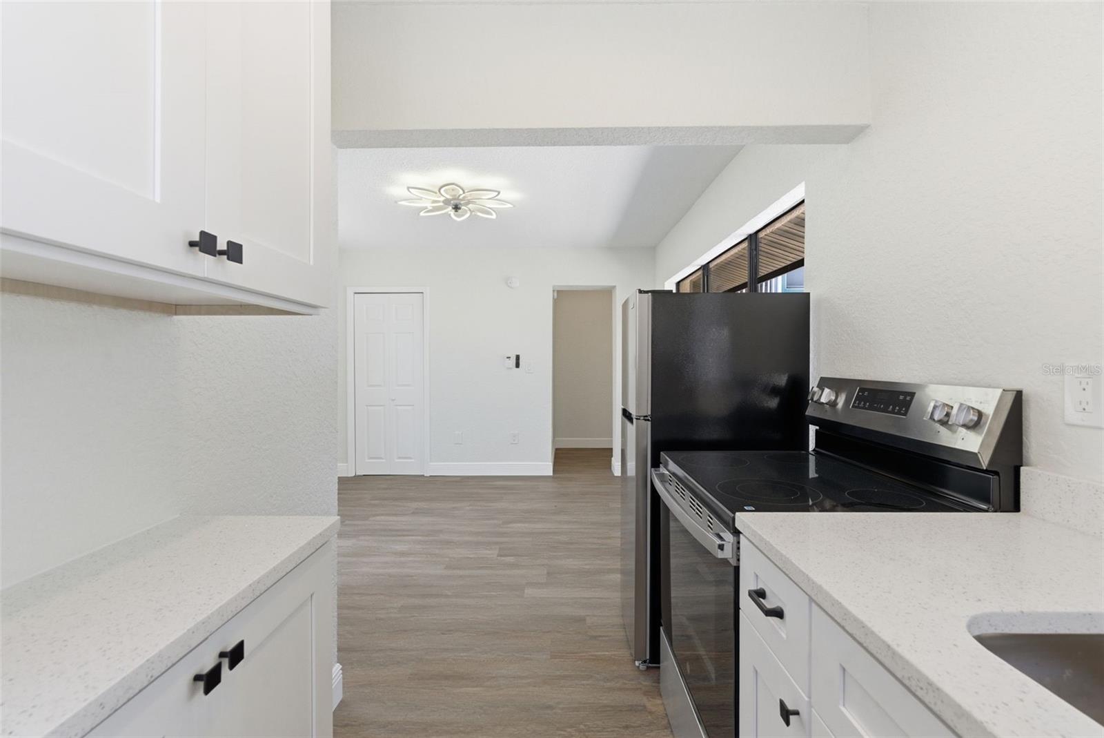 MADEIRA SHORES SUB - Residential Lease