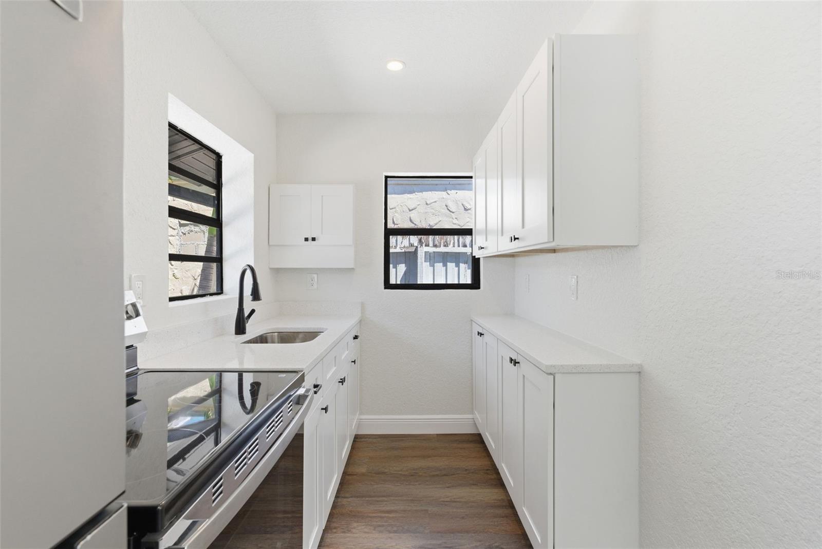 MADEIRA SHORES SUB - Residential Lease