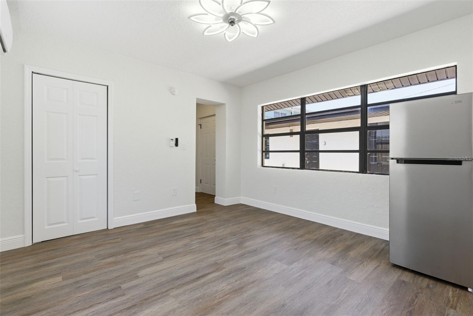 MADEIRA SHORES SUB - Residential Lease