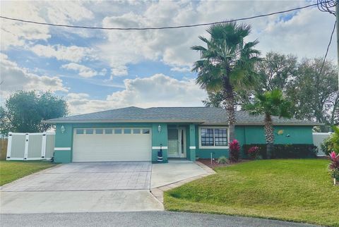 Photo of 21 Corona Court, Palm Coast, FL 32137 (MLS # FC316944)