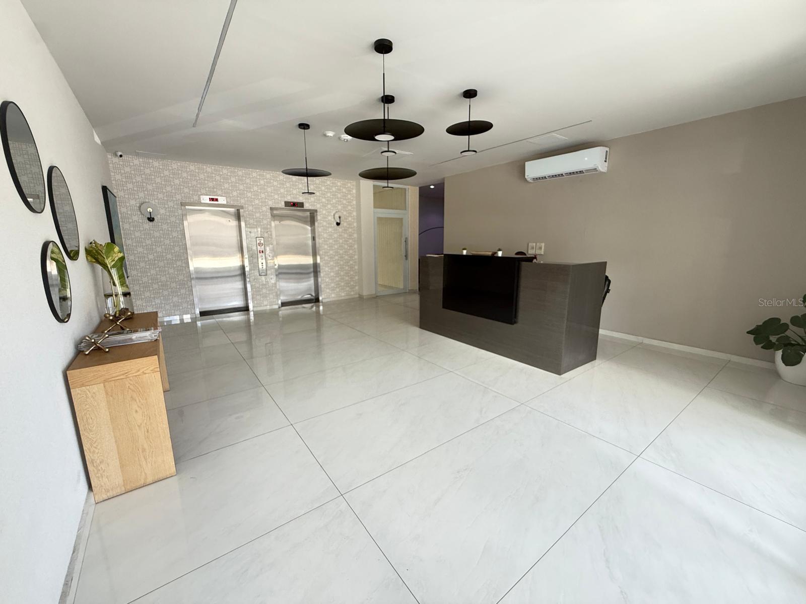 COND. WARDOLF - Residential Lease