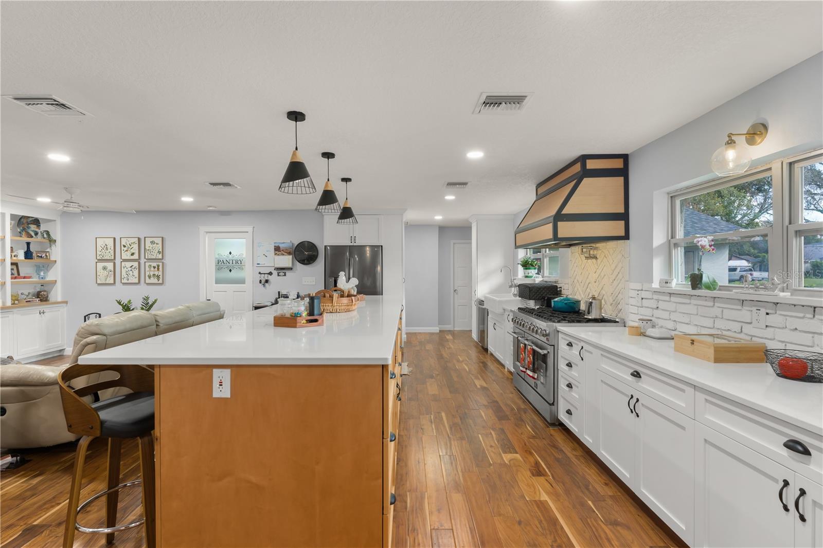 KNOLLWOOD 1ST ADD - Residential