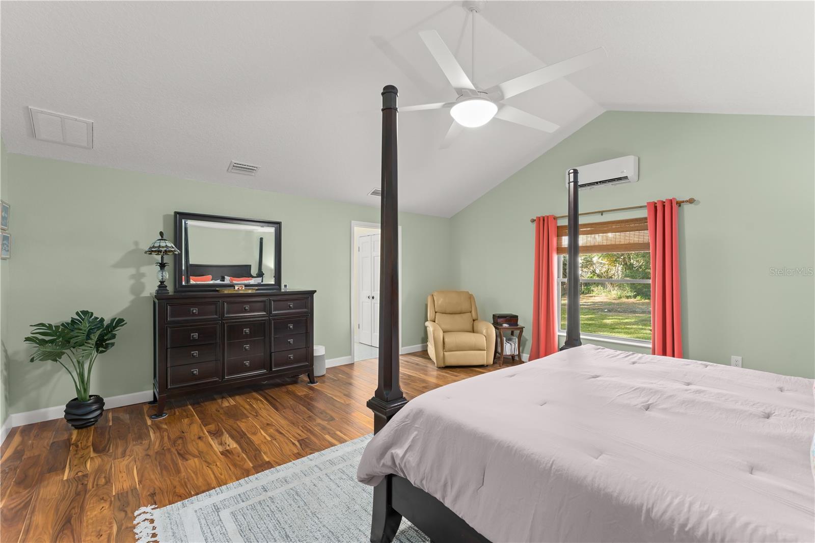 KNOLLWOOD 1ST ADD - Residential