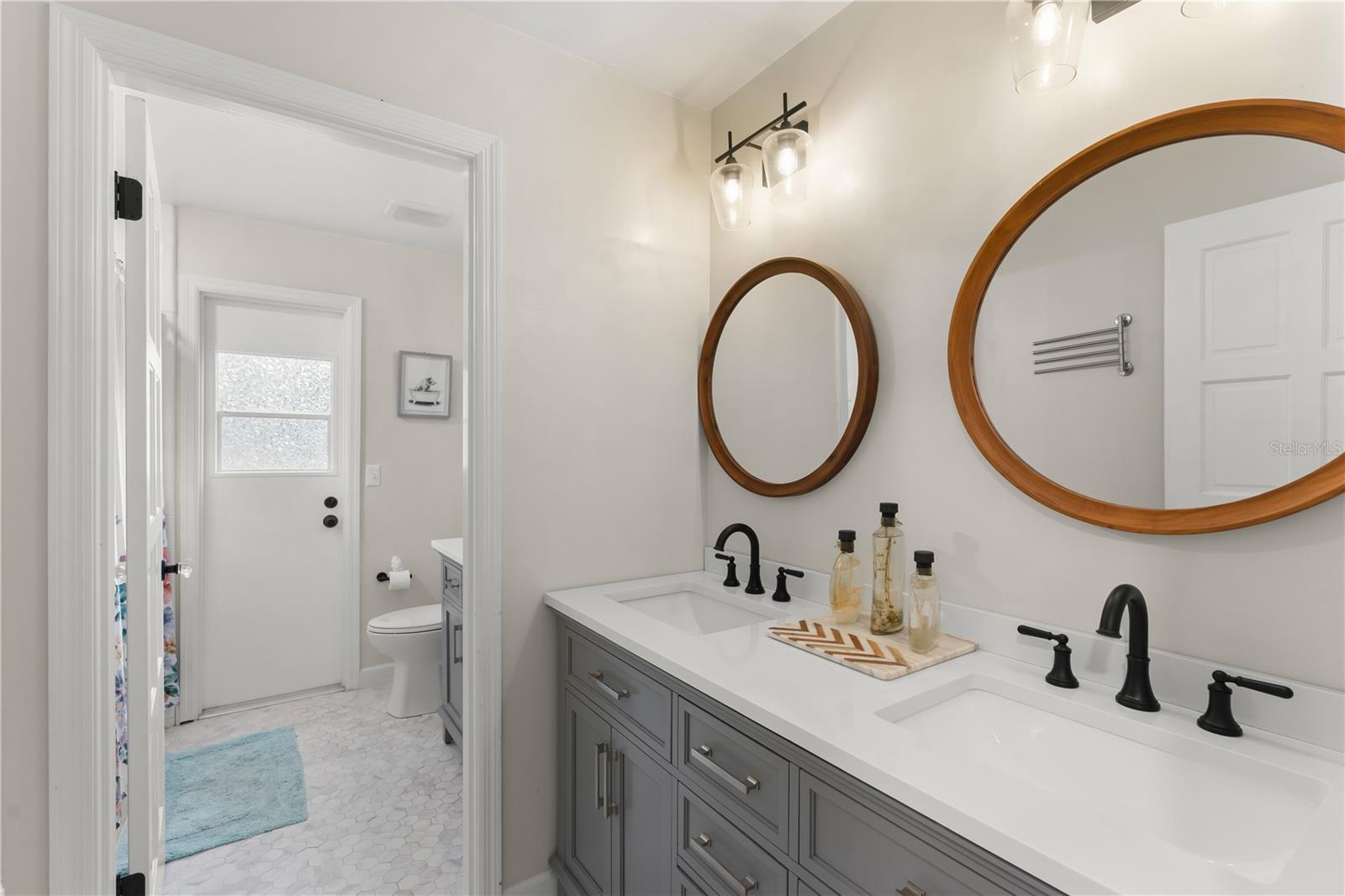 KNOLLWOOD 1ST ADD - Residential