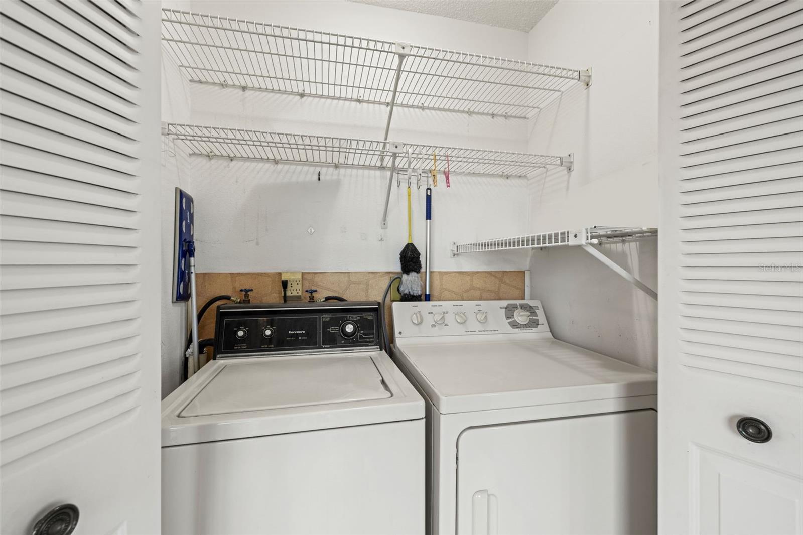 TERRACE PARK OF FIVE TOWNS - Residential