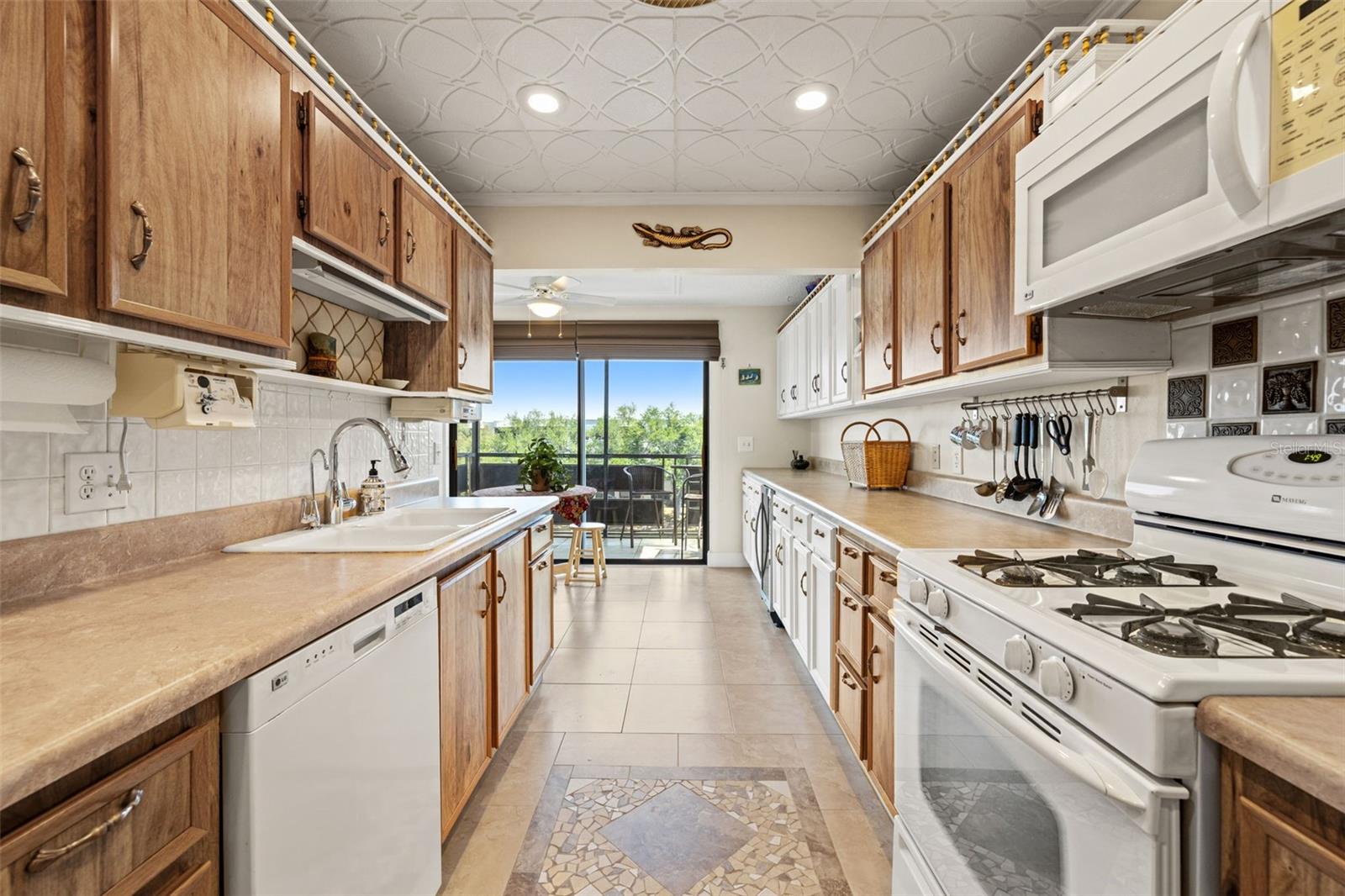 TERRACE PARK OF FIVE TOWNS - Residential