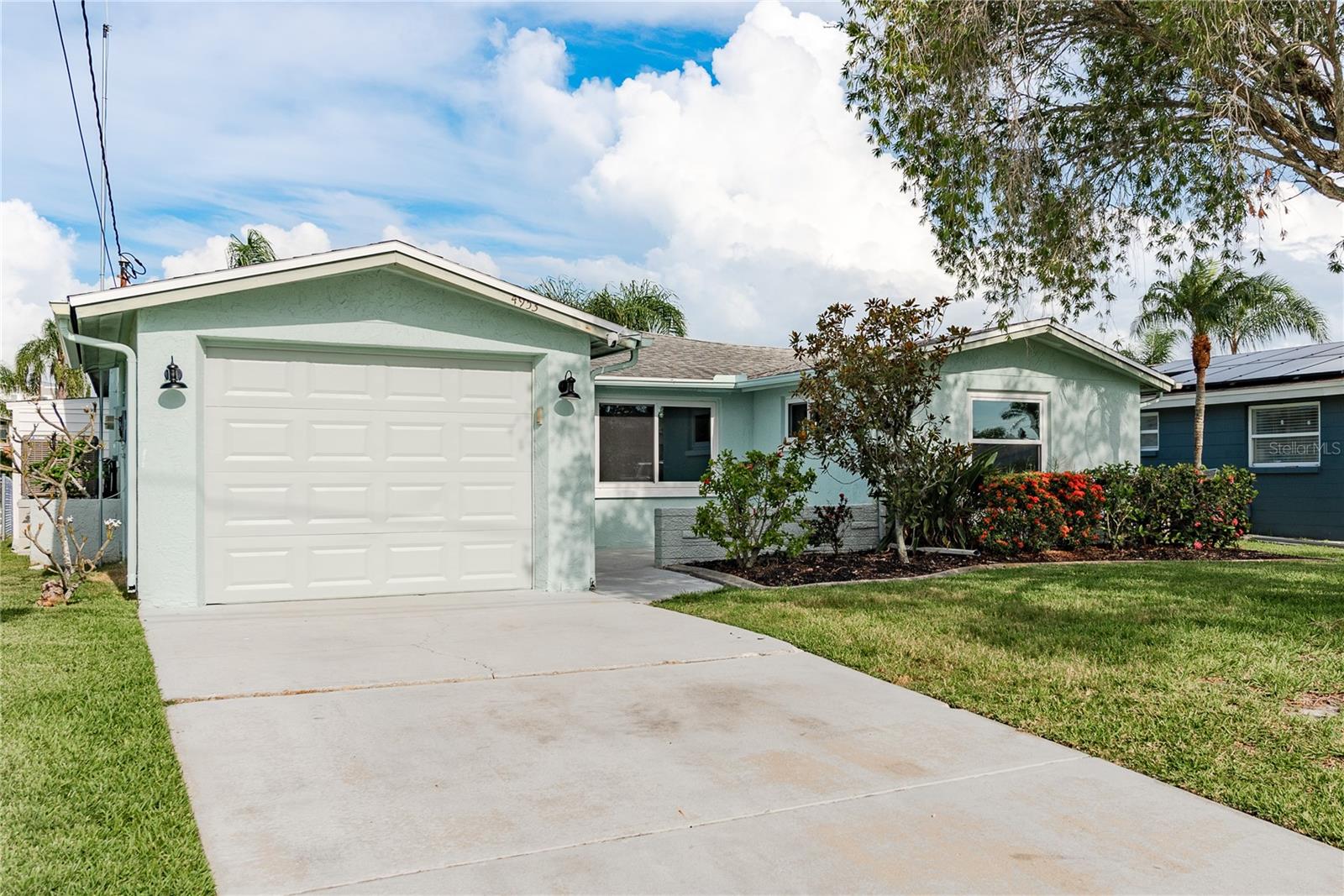 4953 BLUE HERON DRIVE