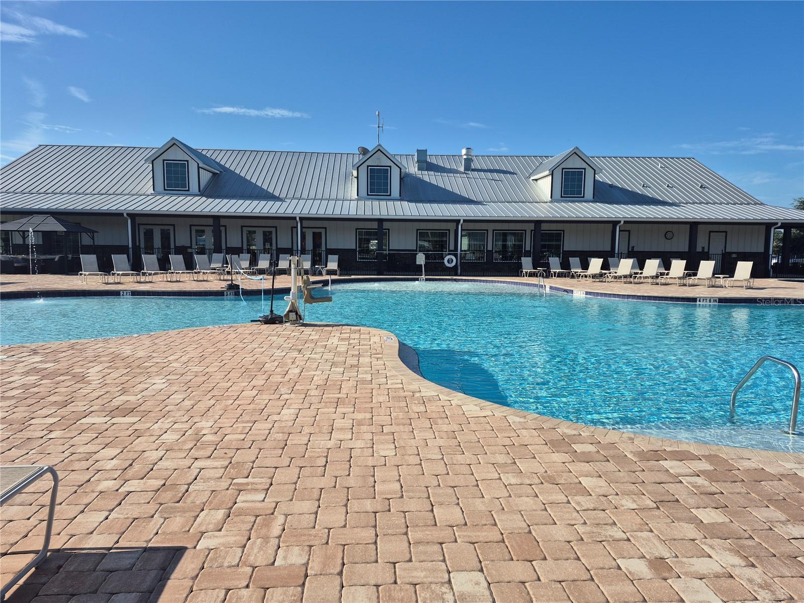CHAMPIONS RUN OCALA LUXURY RV RESORT - Land