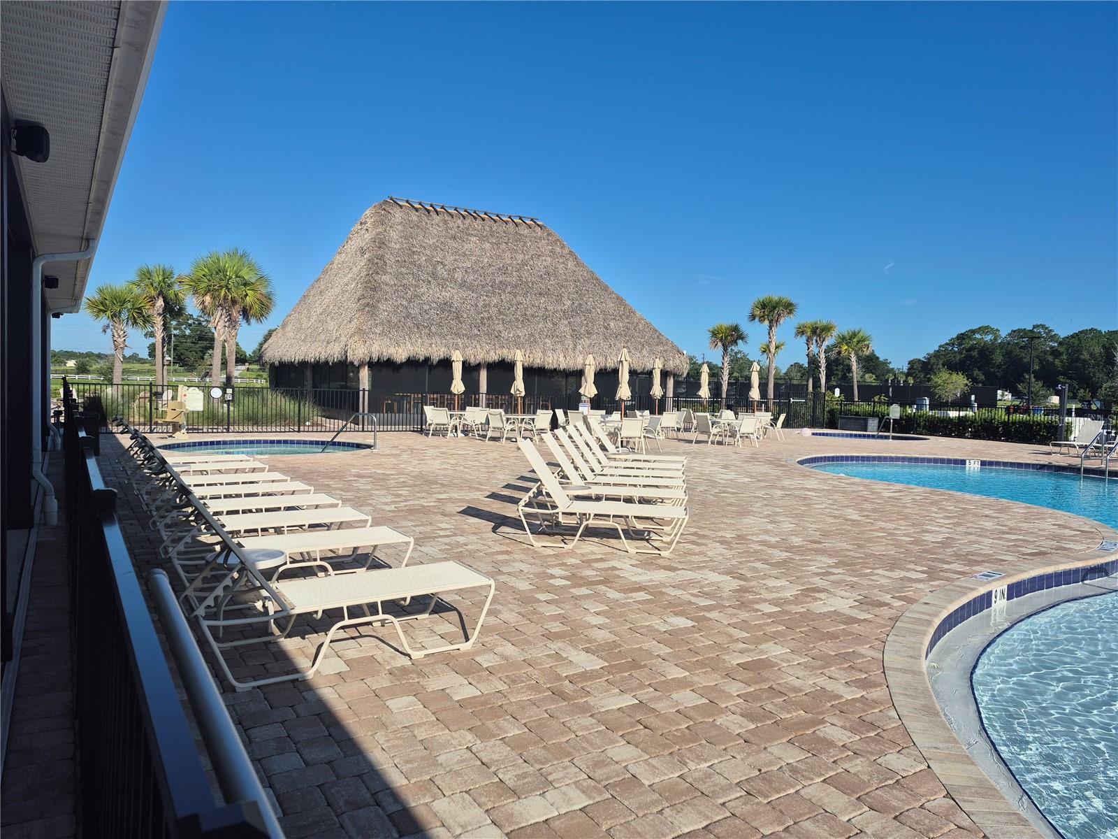 CHAMPIONS RUN OCALA LUXURY RV RESORT - Land