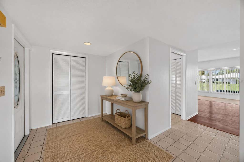 Photo of 6510 11th Avenue W, Bradenton, FL 34209 (MLS # A4701404)