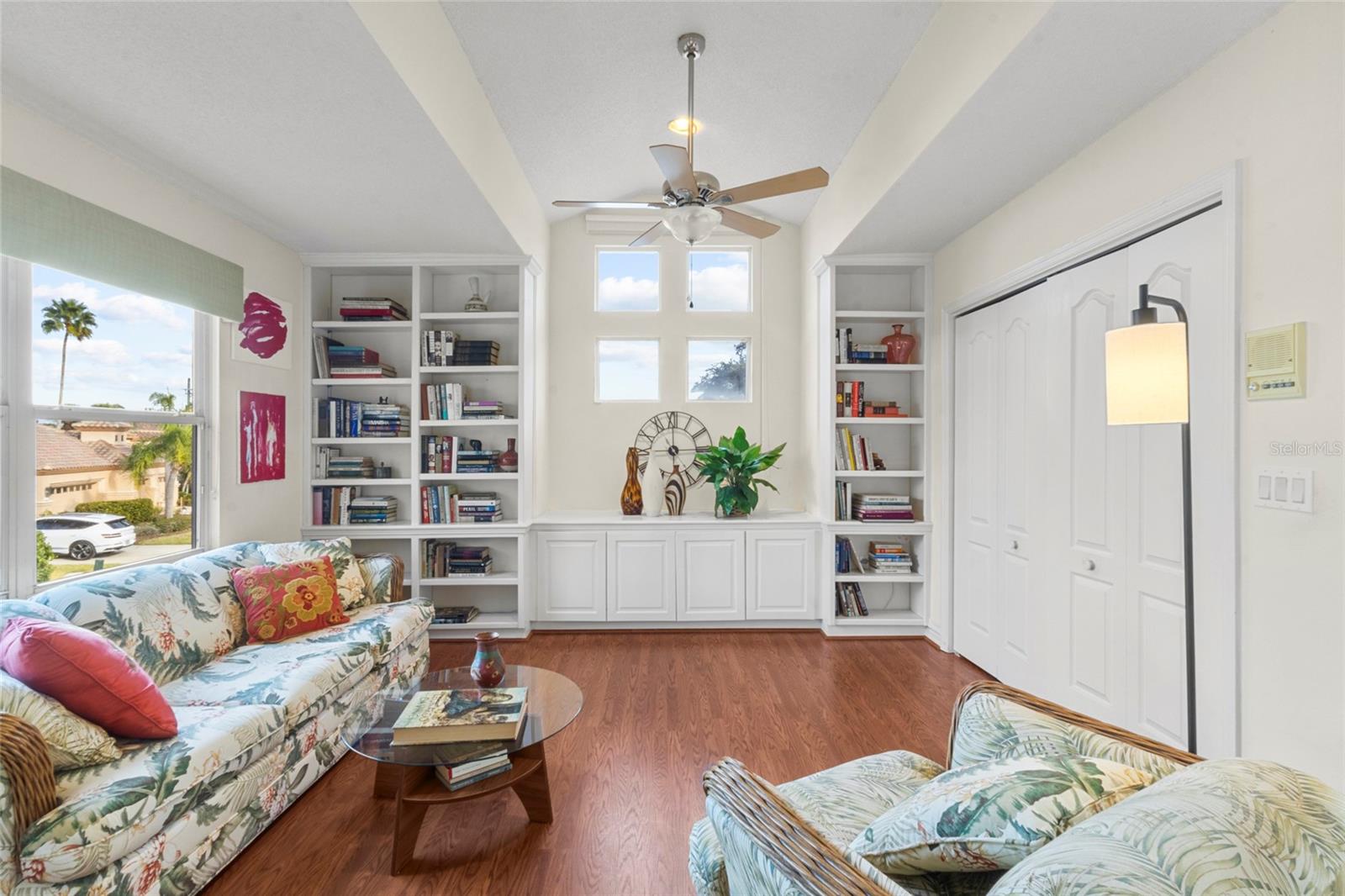 MIRA LAGO AT PALMER RANCH PH 1 - Residential