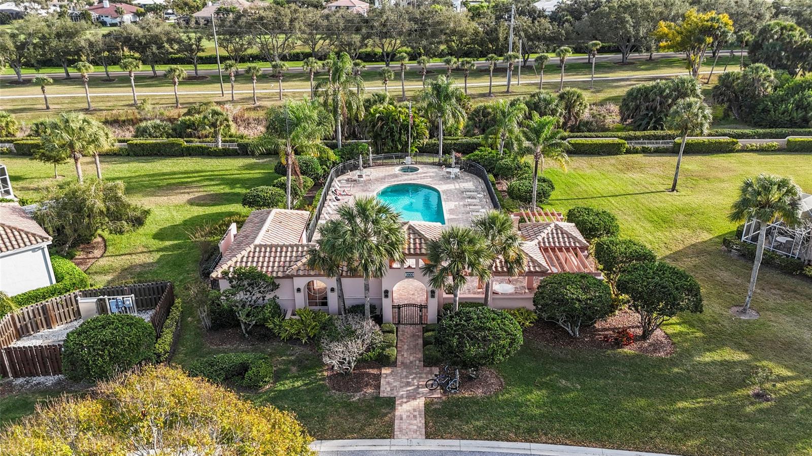 MIRA LAGO AT PALMER RANCH PH 1 - Residential