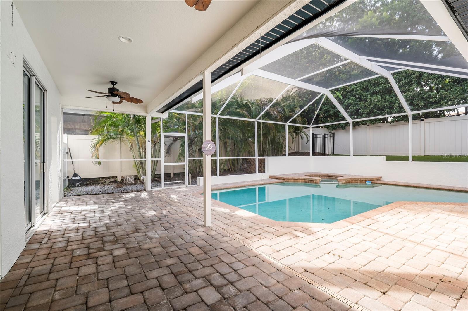 CYPRESS KNOLL - Residential