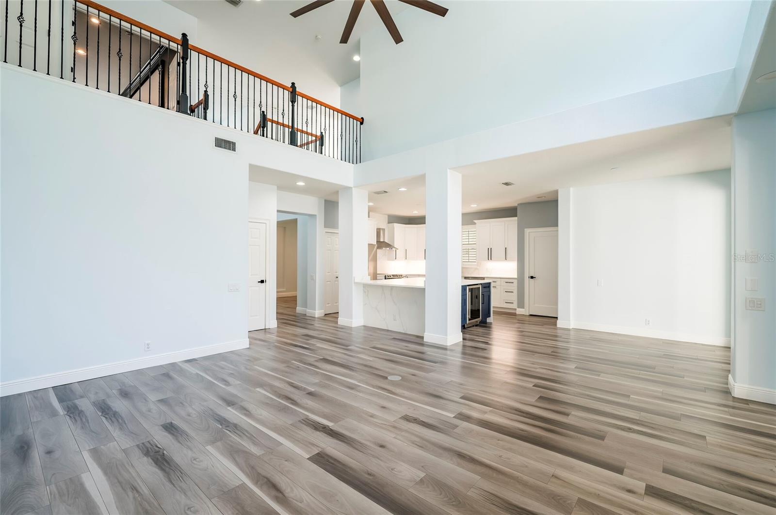 CYPRESS KNOLL - Residential