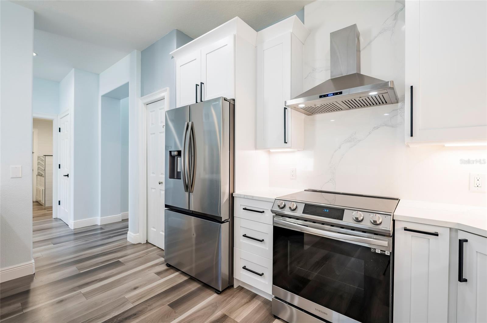 CYPRESS KNOLL - Residential