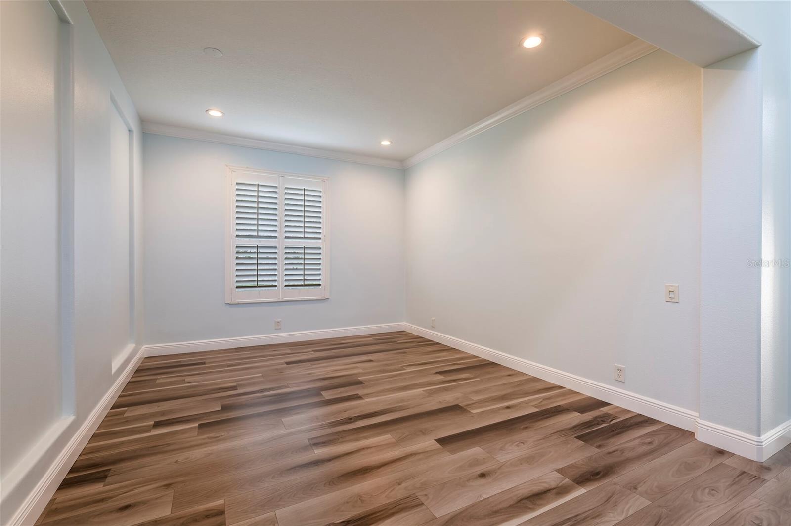 2348 MESSENGER CIRCLE
