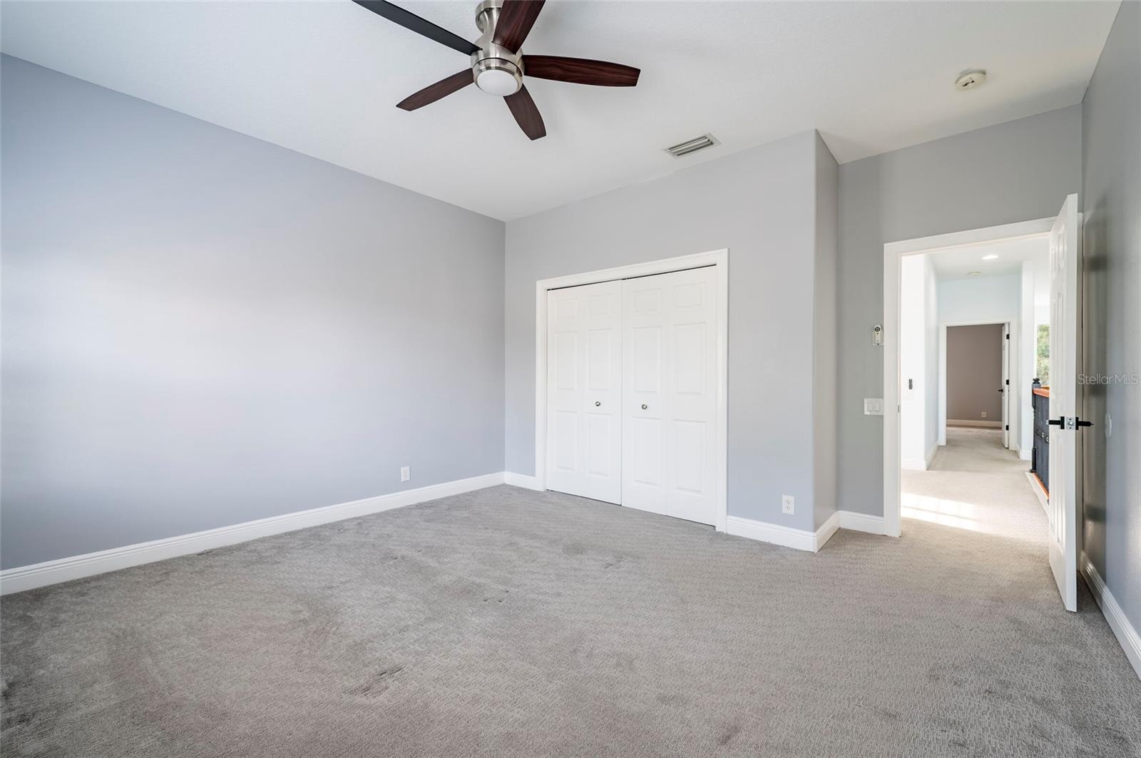CYPRESS KNOLL - Residential
