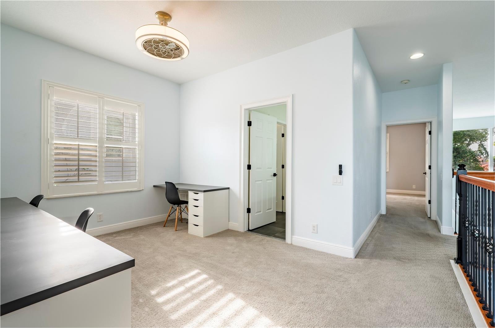 CYPRESS KNOLL - Residential