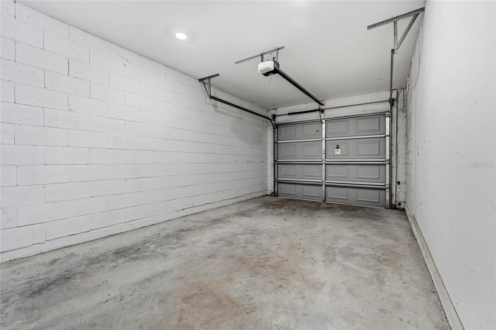 DOVER VILLAGE - Residential