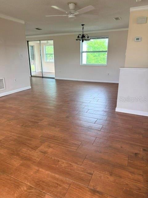 7323 OAK CREST DRIVE