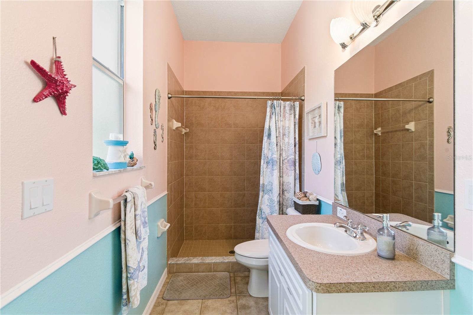 ROYAL HIGHLANDS - Residential