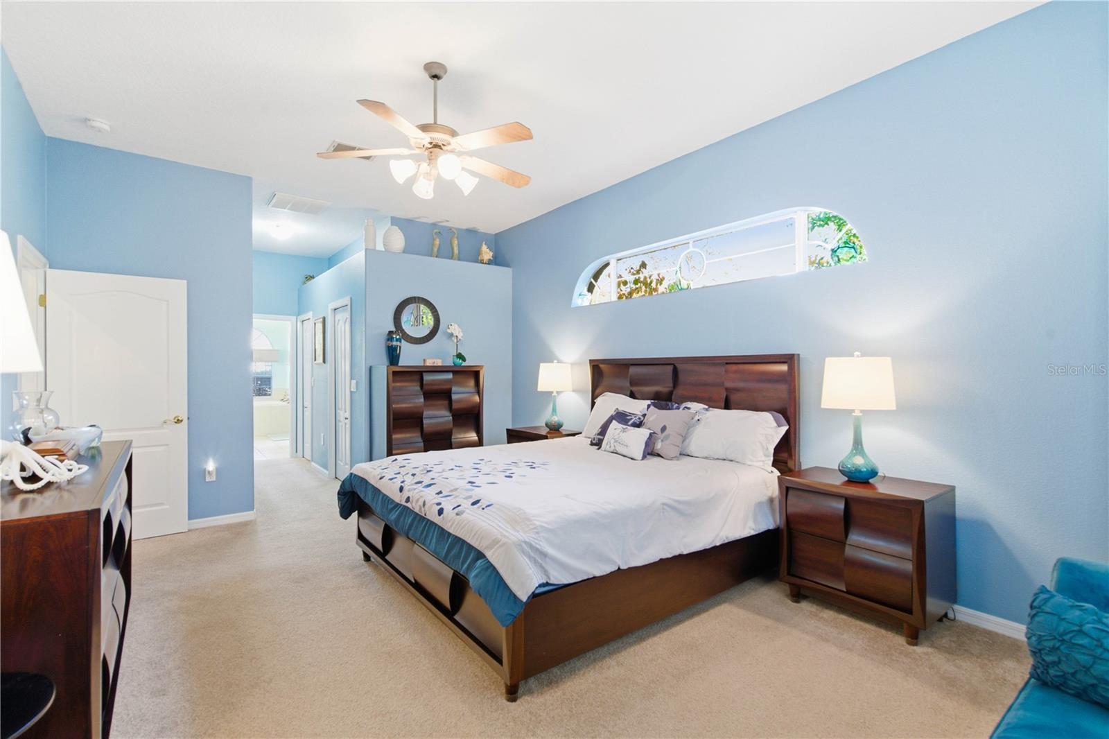 ROYAL HIGHLANDS - Residential