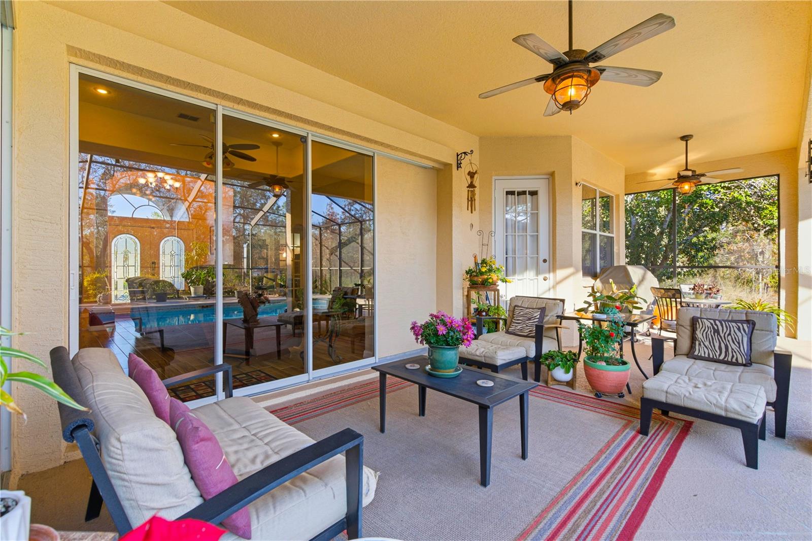 ROYAL HIGHLANDS - Residential