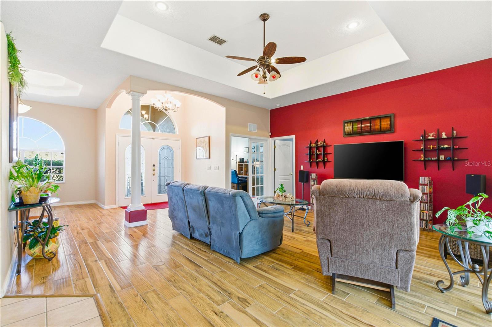 ROYAL HIGHLANDS - Residential