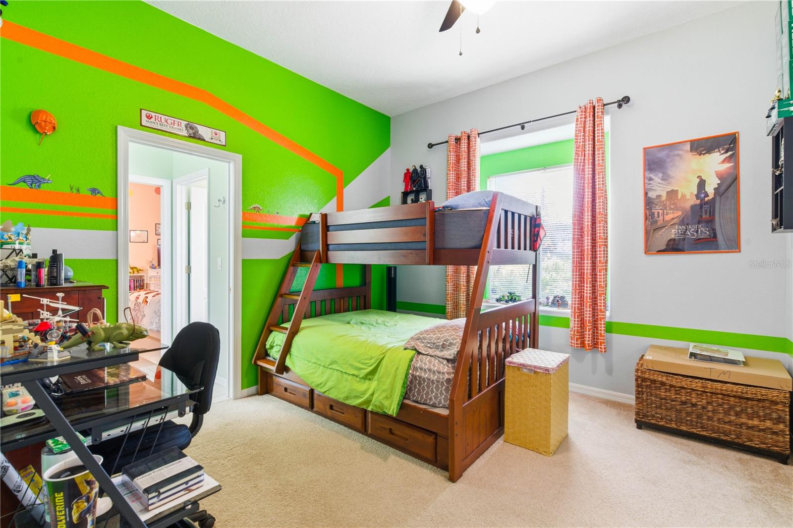 ROYAL HIGHLANDS - Residential