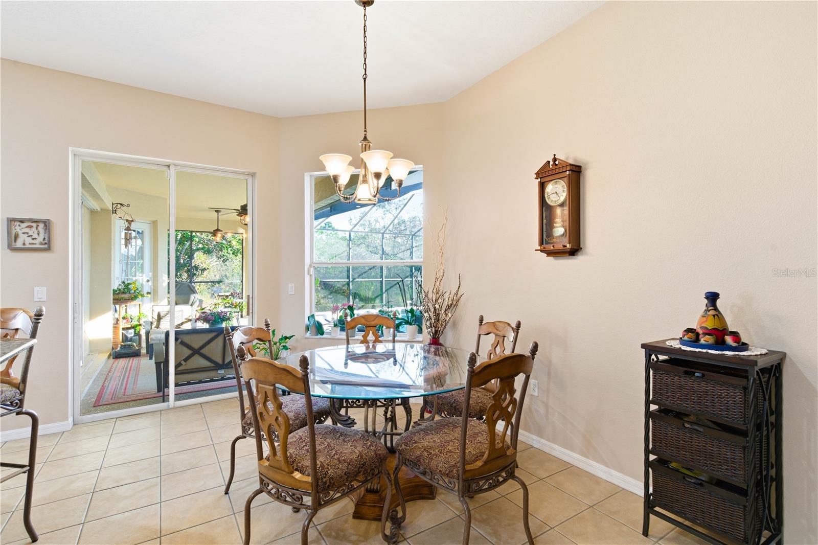 ROYAL HIGHLANDS - Residential