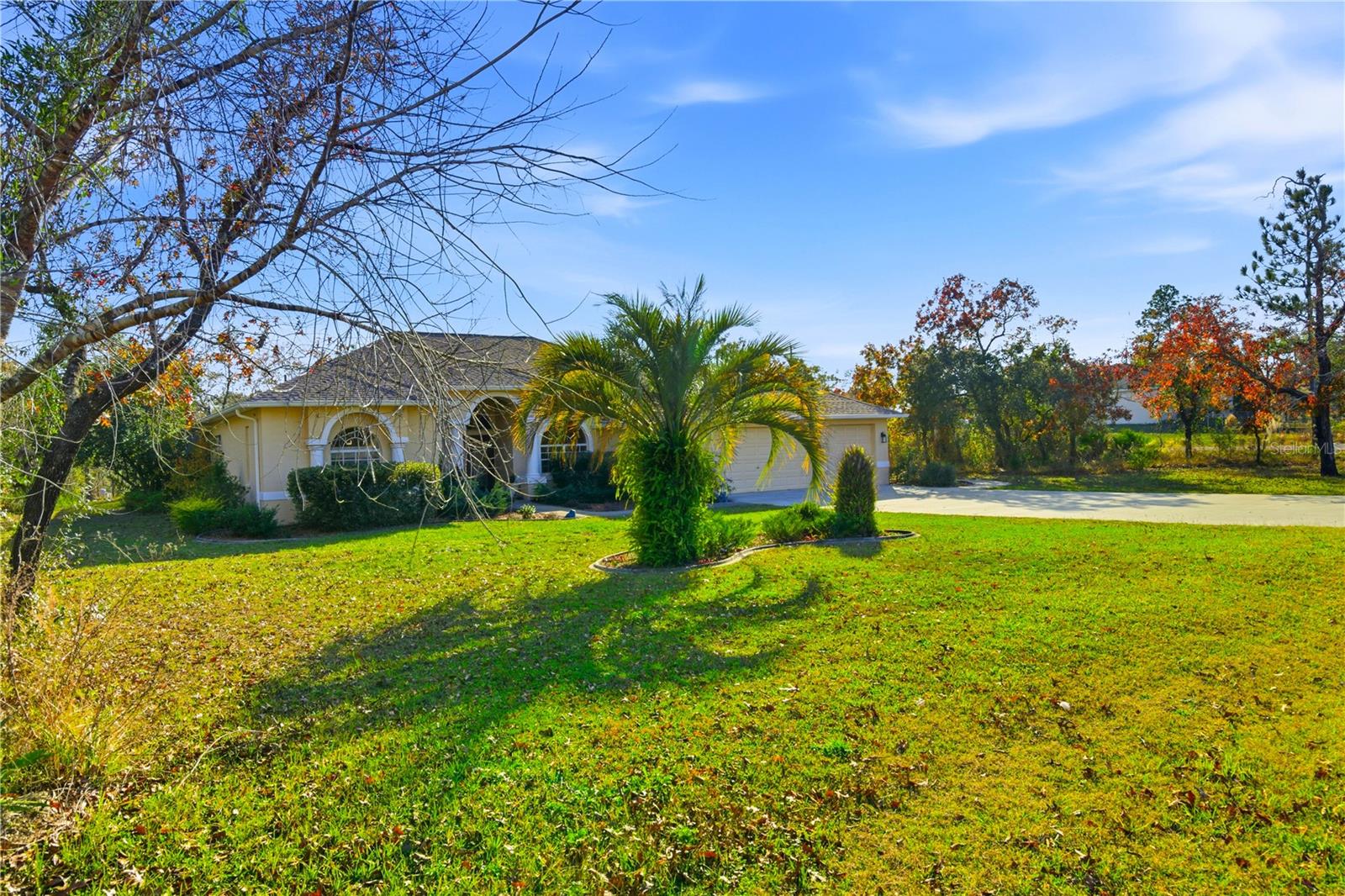 ROYAL HIGHLANDS - Residential