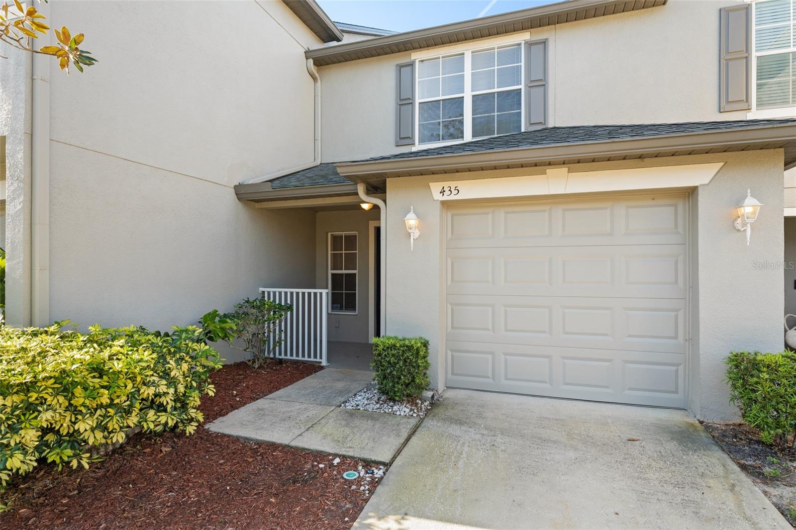 435 TRADITION LANE
