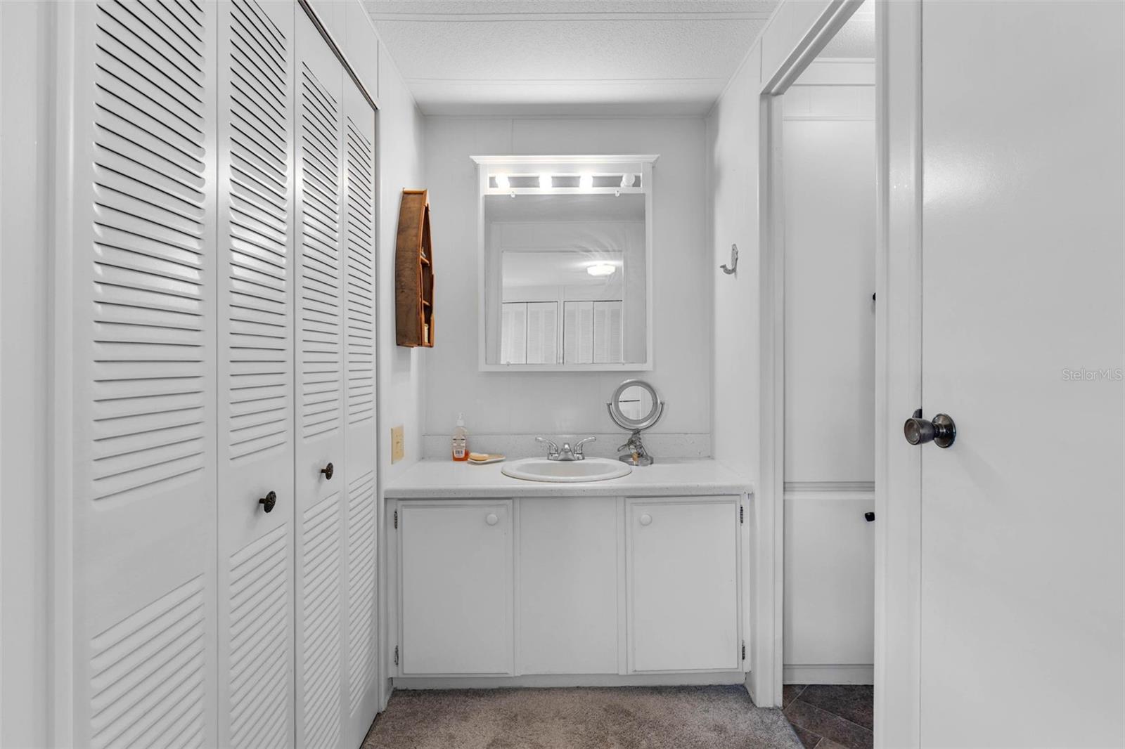 EUSTIS COUNTRY CLUB MANOR MHP UNIT 02A - Residential